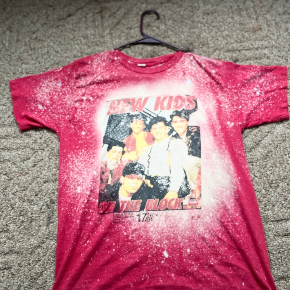 new kids on the block t shirt!!